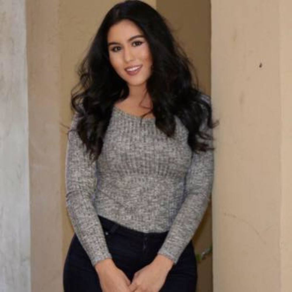 Meet your Posher, Marielle